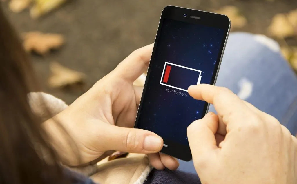 Top 5 reasons why your smartphone battery could die faster - Airox.pk